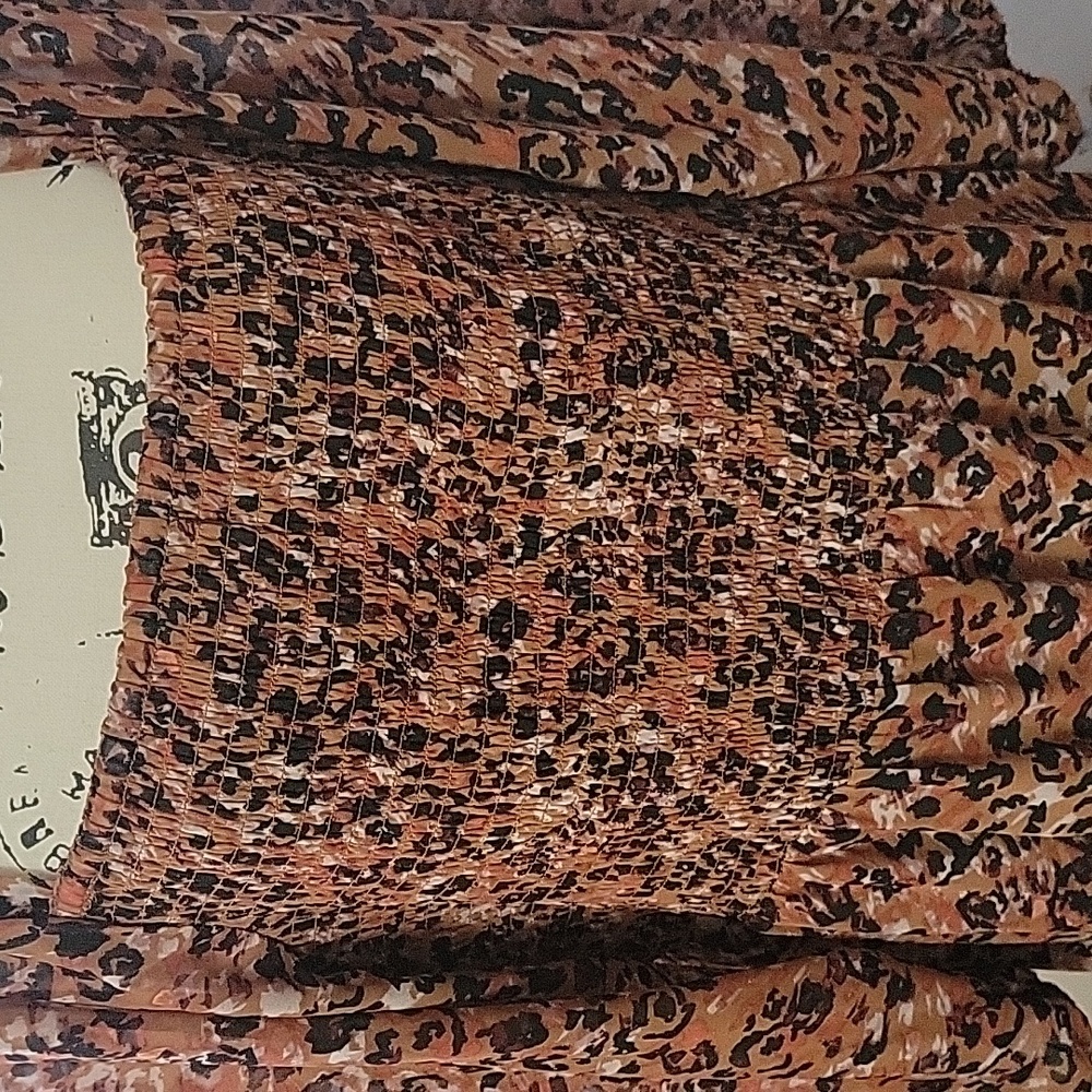 NWT Ladies Animal Print Dress - Picture 3 of 9